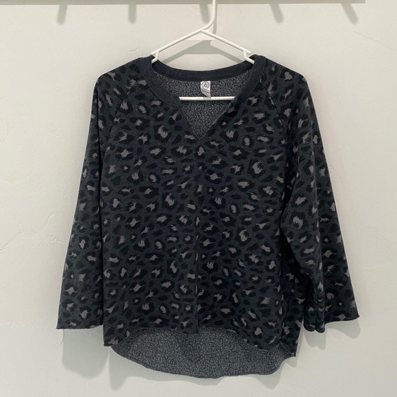 Alternative Leopard Printed Gray Sweater Top - Picture 1 of 12